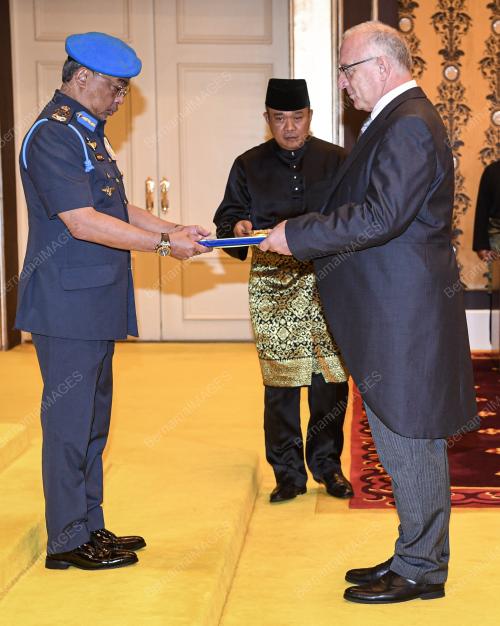 KL32_03102019_DUTA_BN201910023045