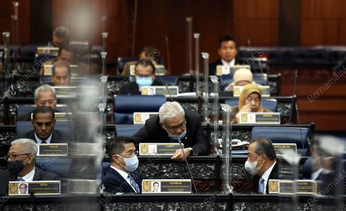 PERSIDANGAN PARLIMEN PENGGAL KETIGA 