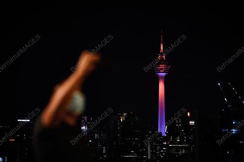 MENARA KUALA LUMPUR_SAMBUTAN HARI KANSER 2021
