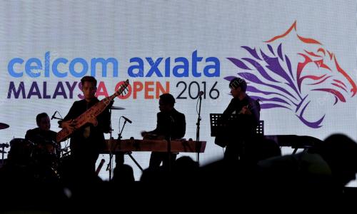 KL32_04042016_AXIATA_LOGO