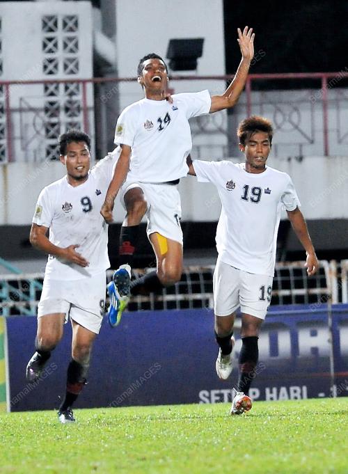KL32_04052012_LIGA_PERDANA