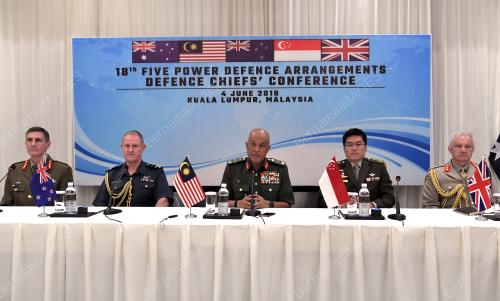 KL32_04062018_CONFERENCE