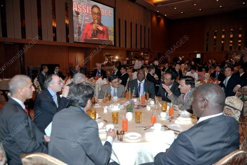 KL32_04102012_DINNER_IAACA