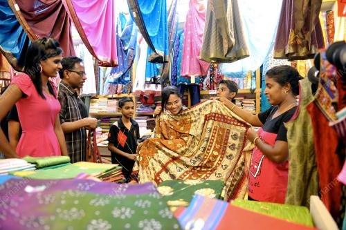KL32_04112012_DEEPAVALI