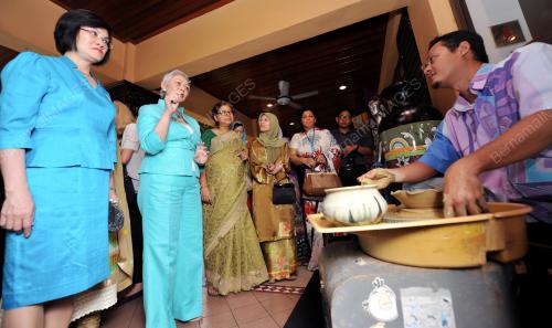 KL32_05082015_ISTERI_KRAFTANGAN