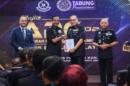 TAN SRI RAZARUDIN HUSAIN