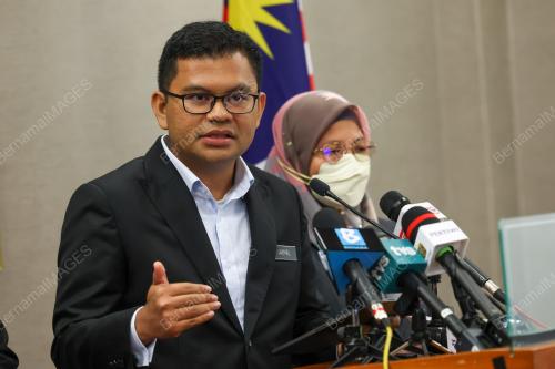 AKMAL NASRULLAH MOHD NASIR