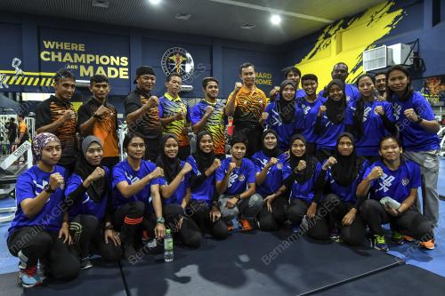 KL32_07022018_ATLET_BN201802047987