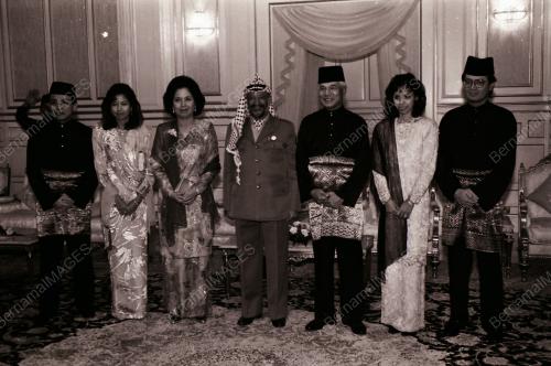 YANG DI-PERTUAN AGONG RAI YASSER ARAFAT