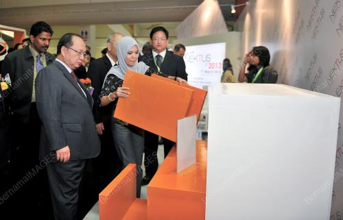 KL32_07032012_EXPORT_FURNITURE