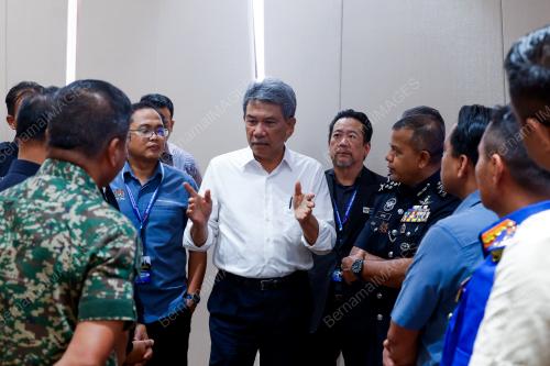 DATUK SERI MOHAMAD HASAN