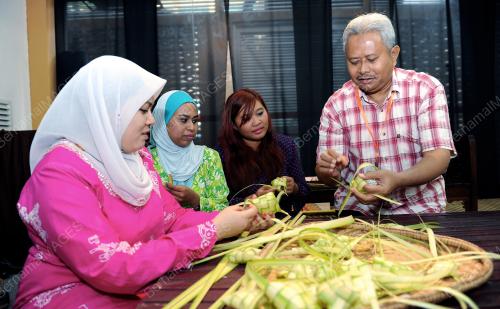 KL32_07082012_KETUPAT