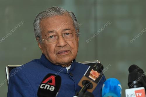 TUN DR MAHATHIR MOHAMAD
