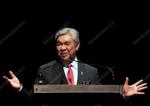 KL32_07092017_ZAHID_BN201709064871