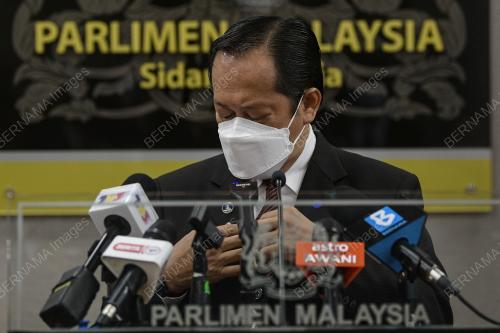 DATUK SERI AHMAD MASLAN