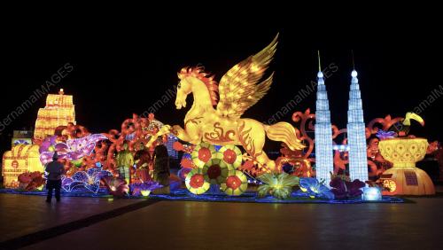 KL32_08122015_PELANCARAN
