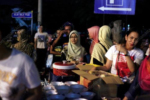KL32_09072014_GELANDANGAN