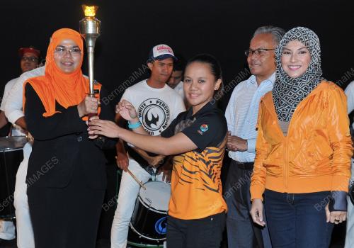 KL32_09102015_RTM