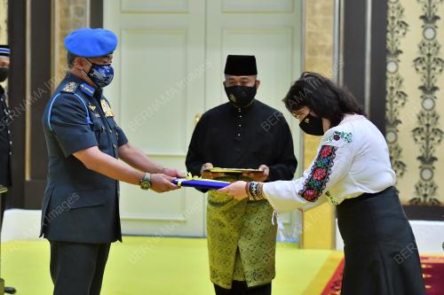 AL-SULTAN ABDULLAH RI'AYATUDDIN AL-MUSTAFA BILLAH SHAH