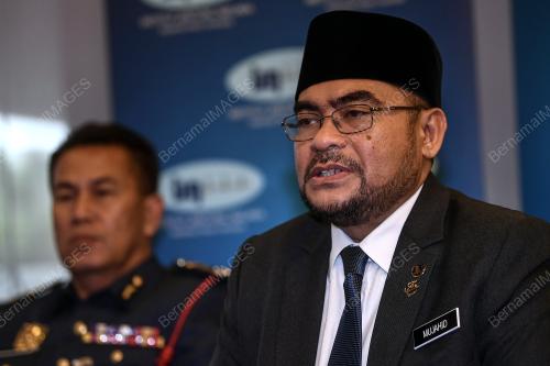 KL32_10122018_MELAWAT_BN201812105898