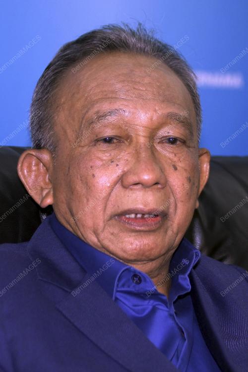 TAN SRI SAMSUDIN OSMAN