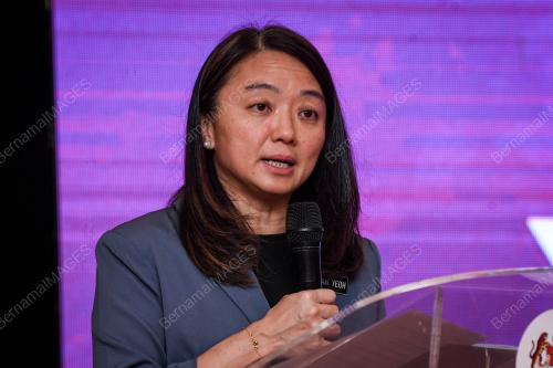 HANNAH YEOH