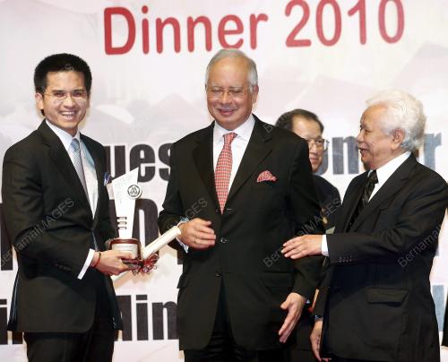 MOHD NAJIB TUN ABDUL RAZAK