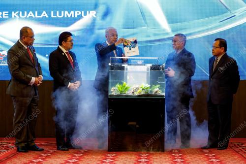 DATUK SERI ISMAIL SABRI YAAKOB