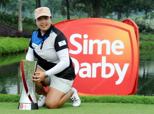 KL32_12102014_LPGA
