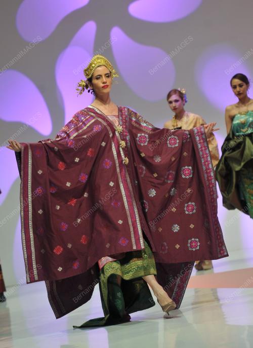 KL32_12112016_SONGKET