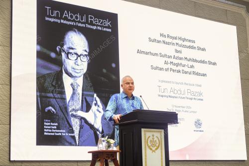 SULTAN PERAK SULTAN NAZRIN SHAH