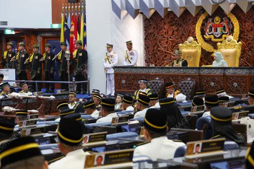 ISTIADAT PEMBUKAAN PENGGAL KEDUA PARLIMEN KE-15