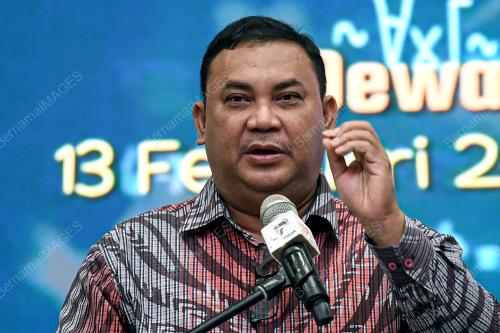 DATUK AZMAN ABIDIN