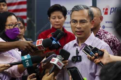 FAHMI FADZIL
