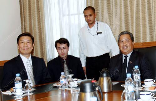 MUHYIDDIN YASSIN