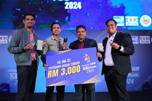 ANUGERAH SAM 100PLUS 2024