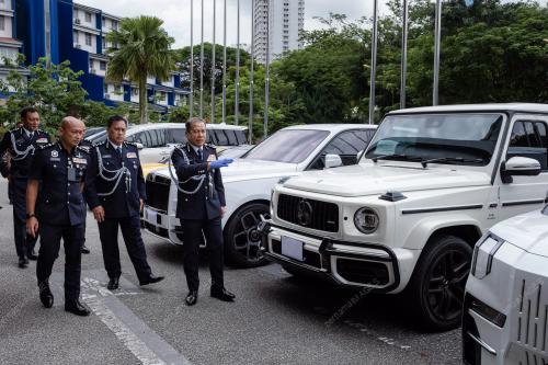 DATUK SERI MOHDKHALIDISMAIL