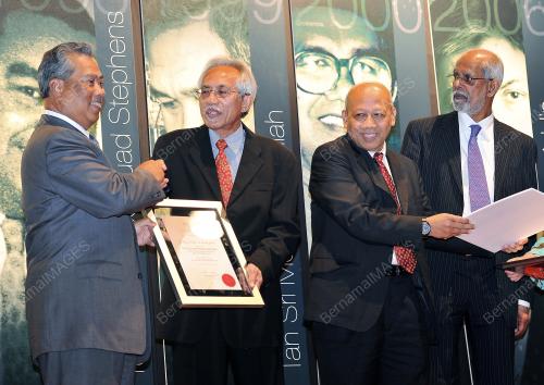 KL32_15072012_ANUGERAH