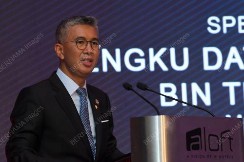 TENGKU DATUK SERI ZAFRUL TENGKU ABDUL AZIZ 