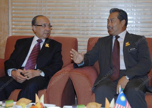 MUHYIDDIN YASSIN