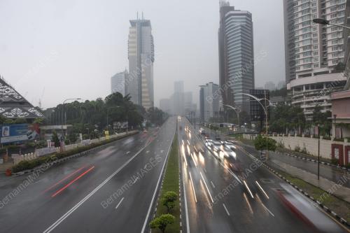 KL32_16092019_TINJAUAN
