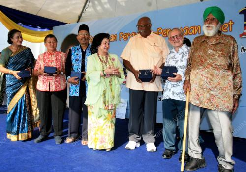 ROSMAH MANSOR