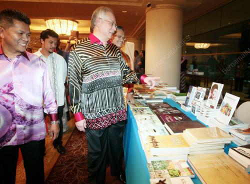 DATUK SERI MOHD NAJIB TUN RAZAK