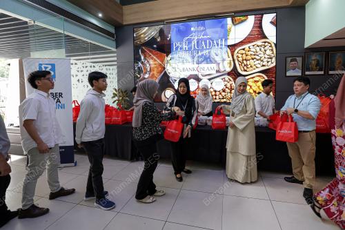 AGIHAN PEK JUADAH BERBUKA PUASA BANK ISLAM
