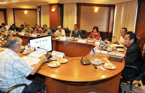 KL32_17052012_MSN