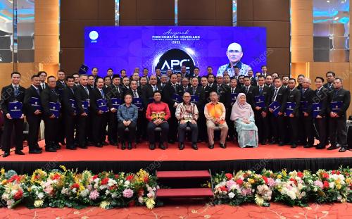 DATUK SERI DR RONALD KIANDEE