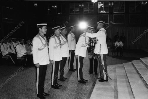 PENGURNIAAN
