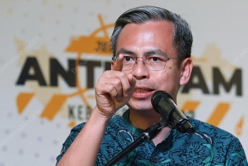 FAHMI FADZIL