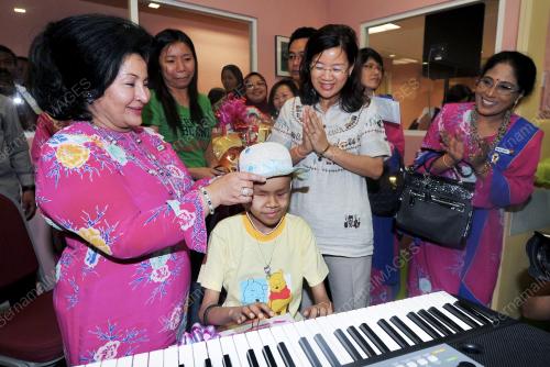 KL32_18032013_ROSMAH