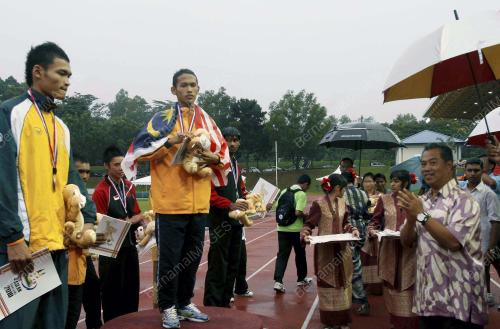 MUHYIDDIN YASSIN
